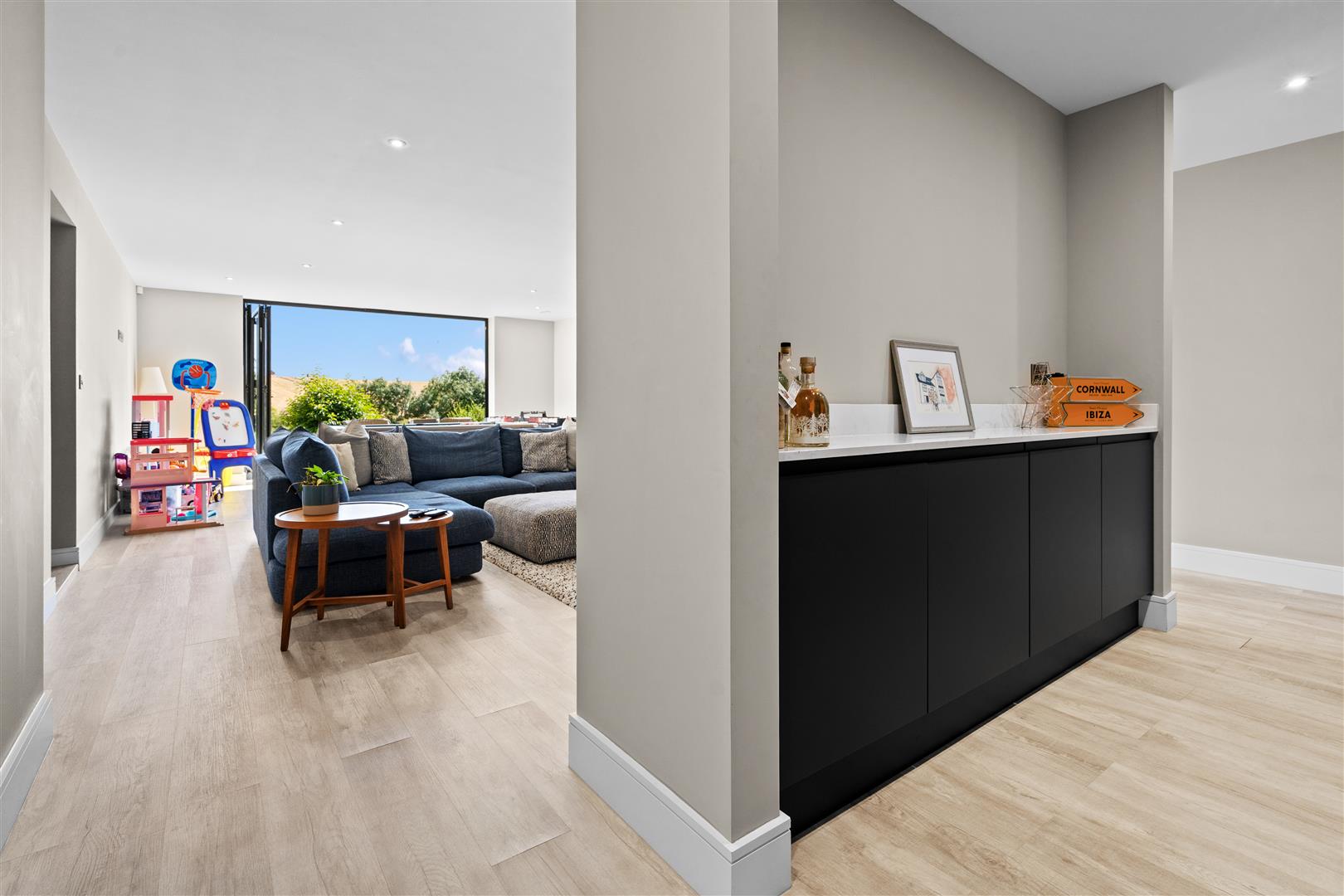 Family Room & Kitchen